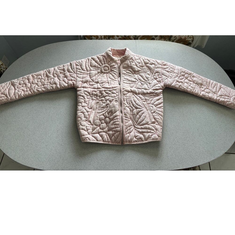 Pre-loved Anthropology Dusty Rose Oversized Quilted Jacket Size XS fits a Small